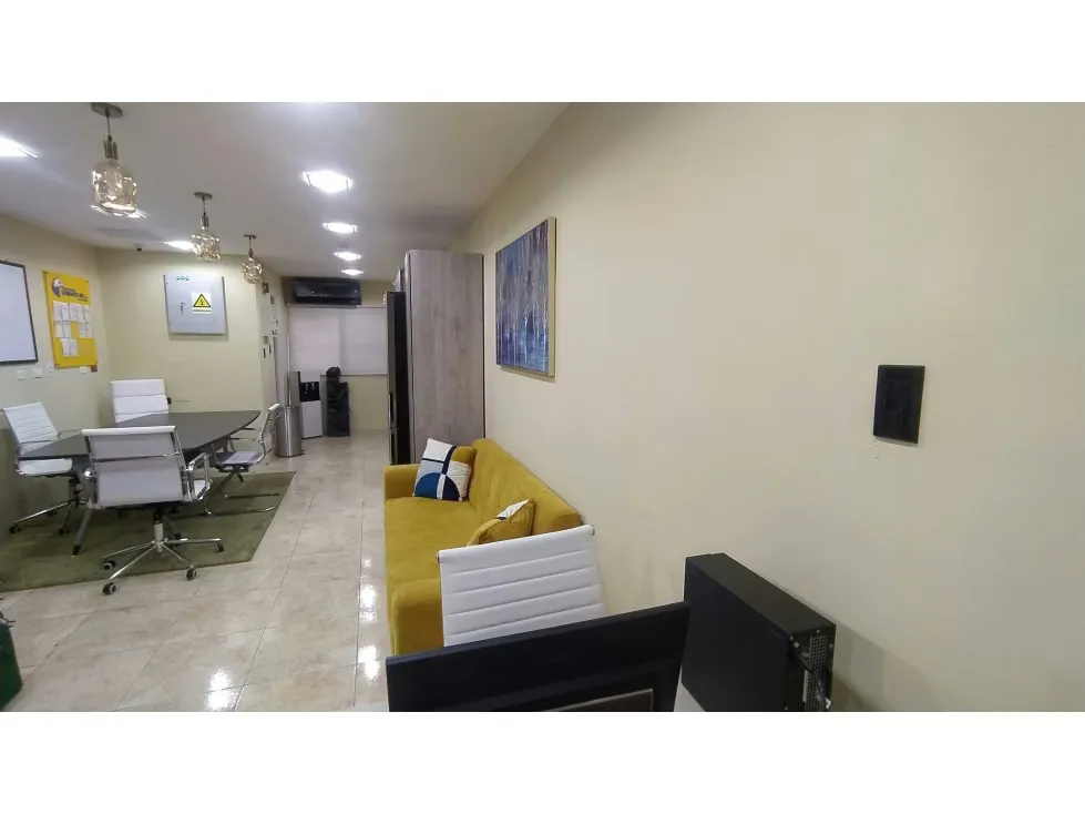 LOCAL COMERCIAL EN VENTA CENTRO METROPOLITANO DE CHACAO 38mts - 12