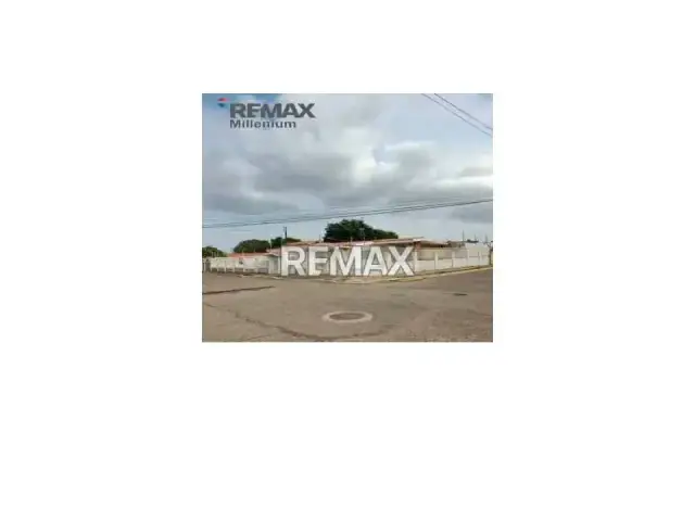 CASA COMERCIAL EN VENTA URB CUMBRES DE MARACAIBO