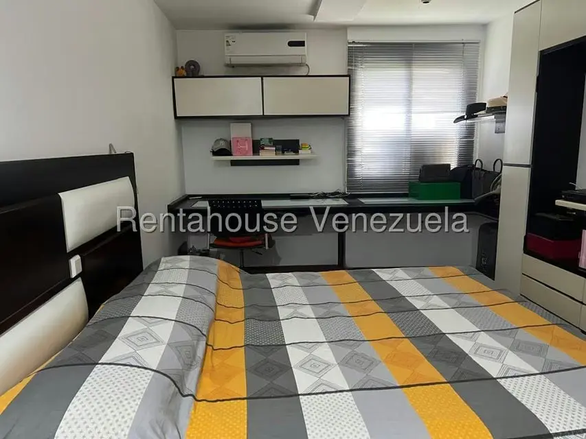 Apartamento (Multiples Niveles) en Venta en Miranda, Distrito Metropolitano - 20