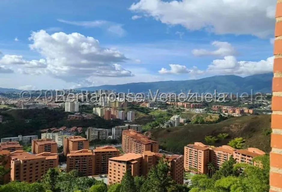 Apartamento (1 Nivel) en Alquiler en Colinas de La Tahona, Distrito Metropolitano - 10