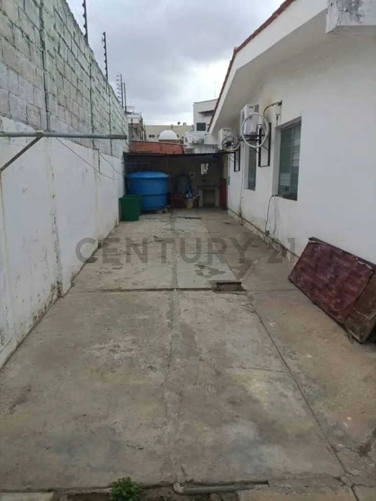 Casa en Venta - 3