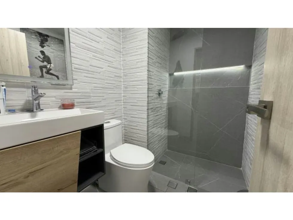 SE VENDE OFICINA CON VISTA AL AVILA EN LAS MERCEDES ANMA - 10