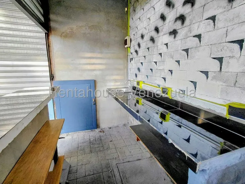 Local Comercial en Alquiler en Parroquia El Cuji, Lara - 5