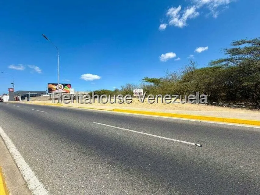Terreno (Comercial) en Venta en Punto Fijo, Falcon - 6