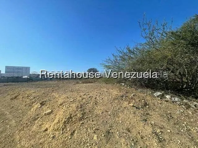 Terreno (Comercial) en Venta en Punto Fijo, Falcon - 9