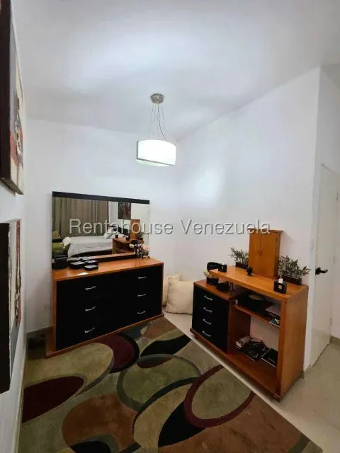Casa (1 Nivel) en Venta en Los Castores, Miranda - 22