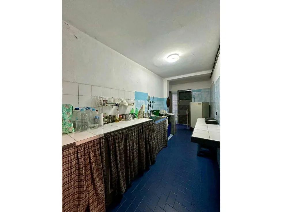 Vendo fondo de comercio 100m2 La Candelaria 9808 - 5