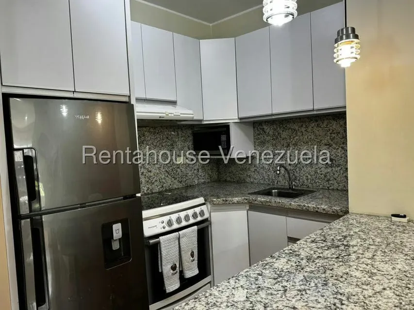 Apartamento (1 Nivel) en Alquiler en La Castellana, Distrito Metropolitano - 7