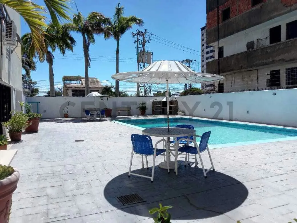 APARTAMENTO MODERNO Y BIEN UBICADO EN PORLAMAR - 13