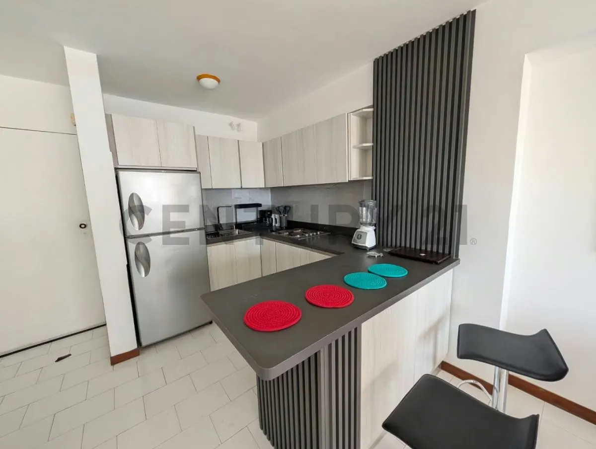 APARTAMENTO MODERNO Y BIEN UBICADO EN PORLAMAR - 24