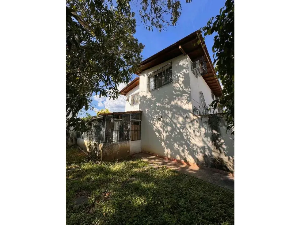 Vendo casa duplex 250m2 zona D-1 Macaracuay 1733 - 24