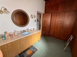 View 32