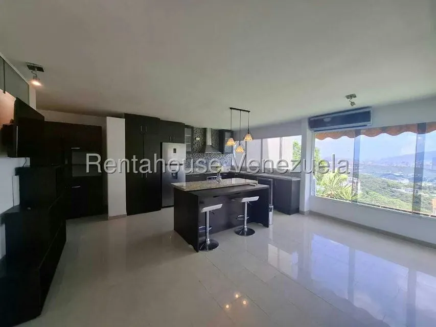 Apartamento (1 Nivel) en Alquiler en Colinas de Bello Monte, Distrito Metropolitano - 4
