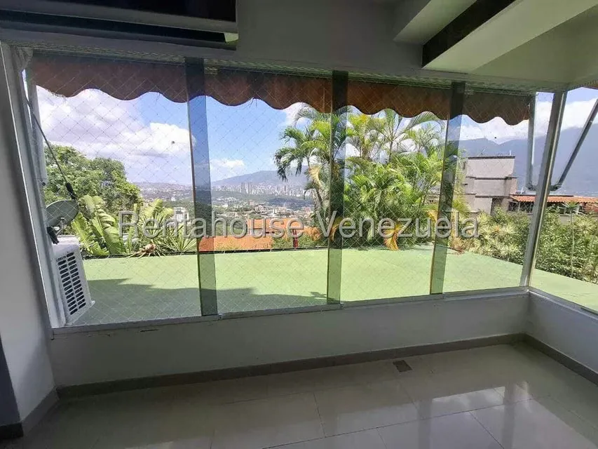 Apartamento (1 Nivel) en Alquiler en Colinas de Bello Monte, Distrito Metropolitano - 9