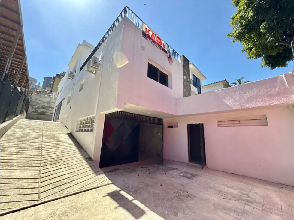 Se vende/alquila casa comercial 710m2 6H/4B/8P SANTA MONICA - 4