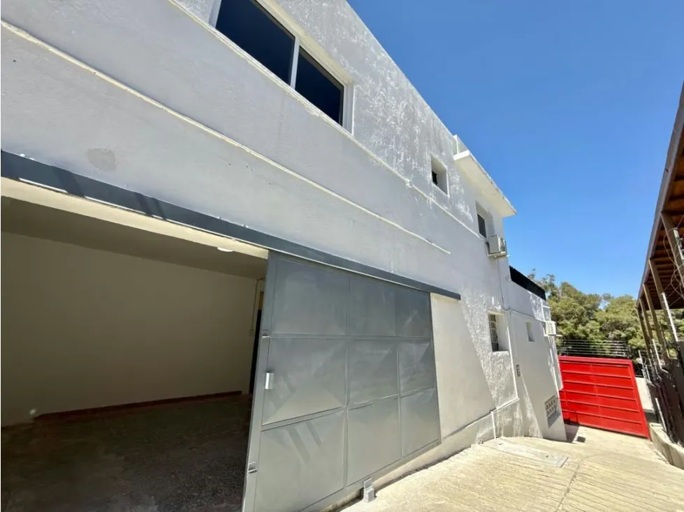 Se vende/alquila casa comercial 710m2 6H/4B/8P SANTA MONICA - 6