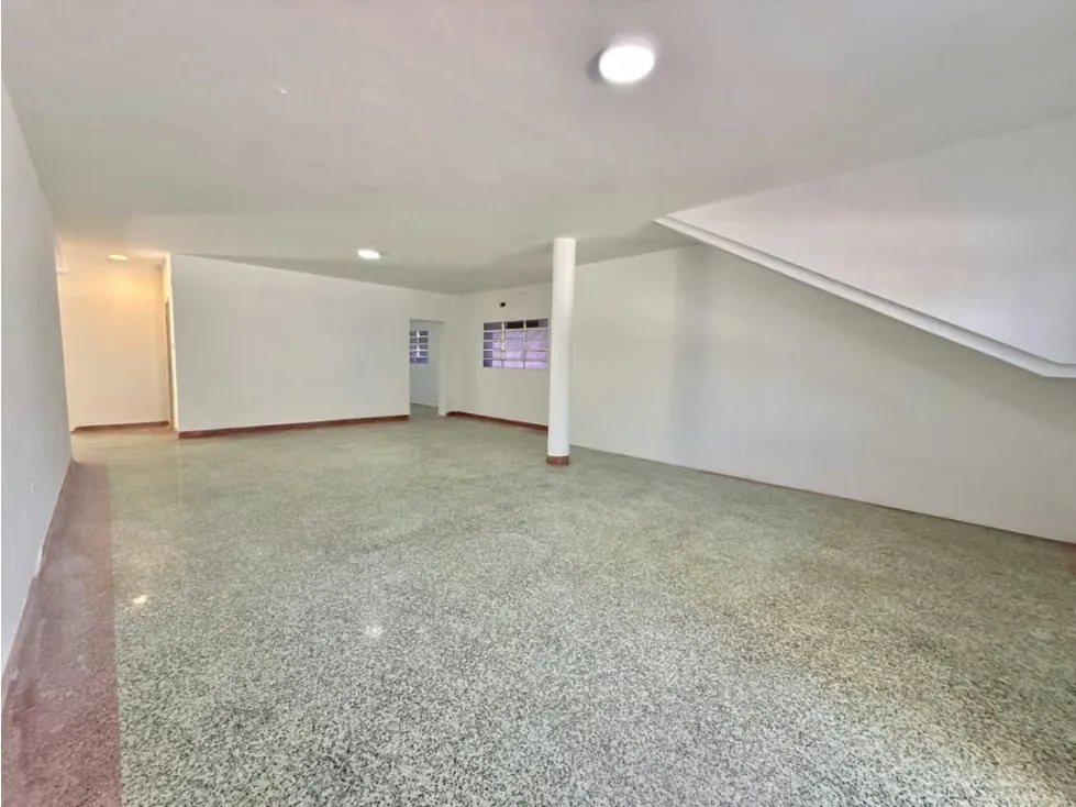 Se vende/alquila casa comercial 710m2 6H/4B/8P SANTA MONICA - 7