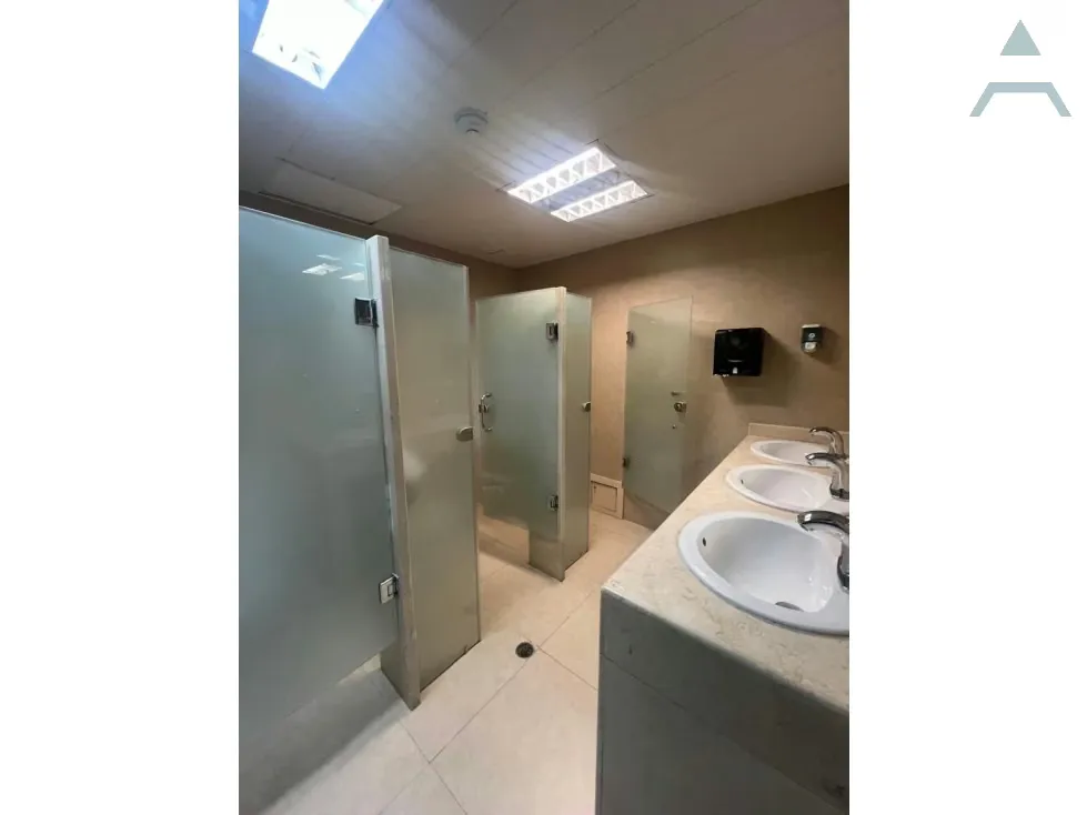 Se Alquila Oficina 316m² Las Mercedes - 12