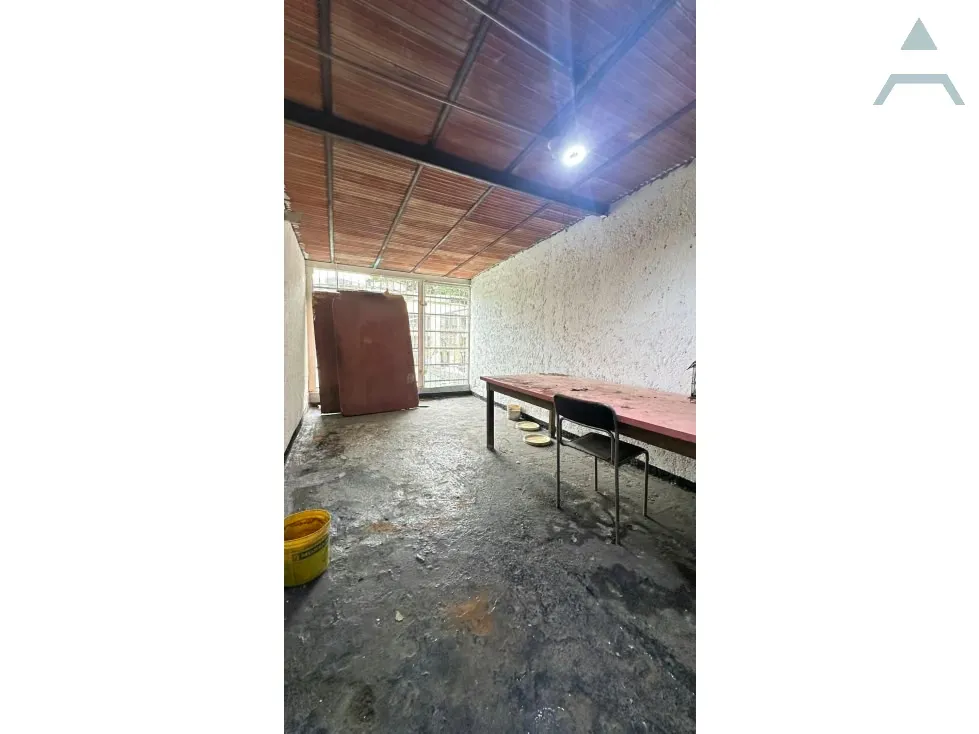 Se vende Casa Comercial 475,50m² 5p Los Chaguaramos - 16