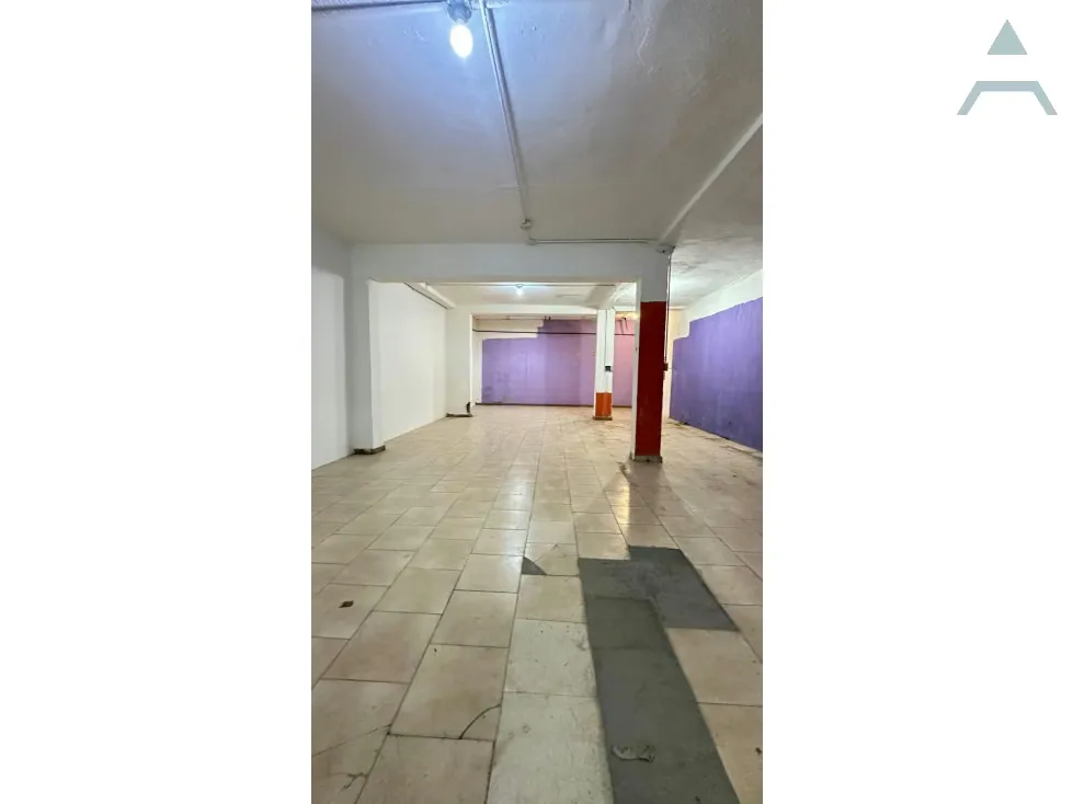 Se vende Casa Comercial 475,50m² 5p Los Chaguaramos - 6