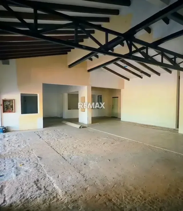 Local Comercial - 10