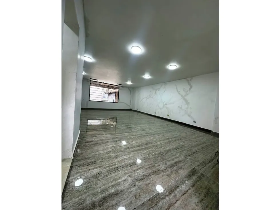 LOCAL COMERCIAL - EL RECREO - 115 Mts2 - 3