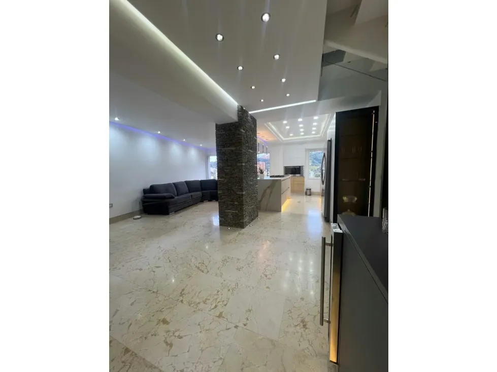 SE VENDE APARTAMENTO EN LA TAHONA