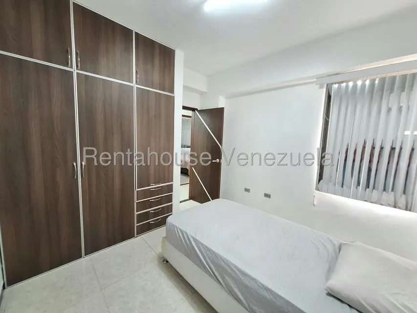 Apartamento (1 Nivel) en Venta en Valles de Camoruco, Carabobo - 14