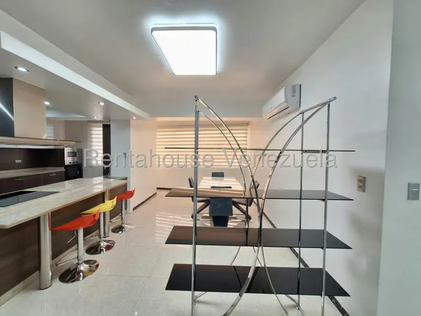 Apartamento (1 Nivel) en Venta en Valles de Camoruco, Carabobo - 19