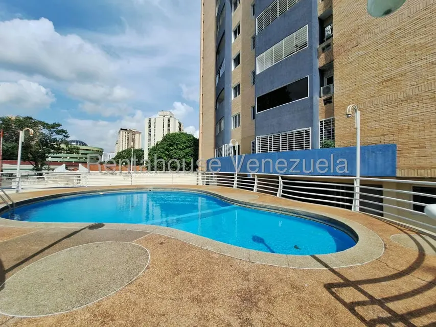 Apartamento (1 Nivel) en Venta en Valles de Camoruco, Carabobo - 28