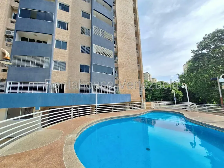 Apartamento (1 Nivel) en Venta en Valles de Camoruco, Carabobo - 32
