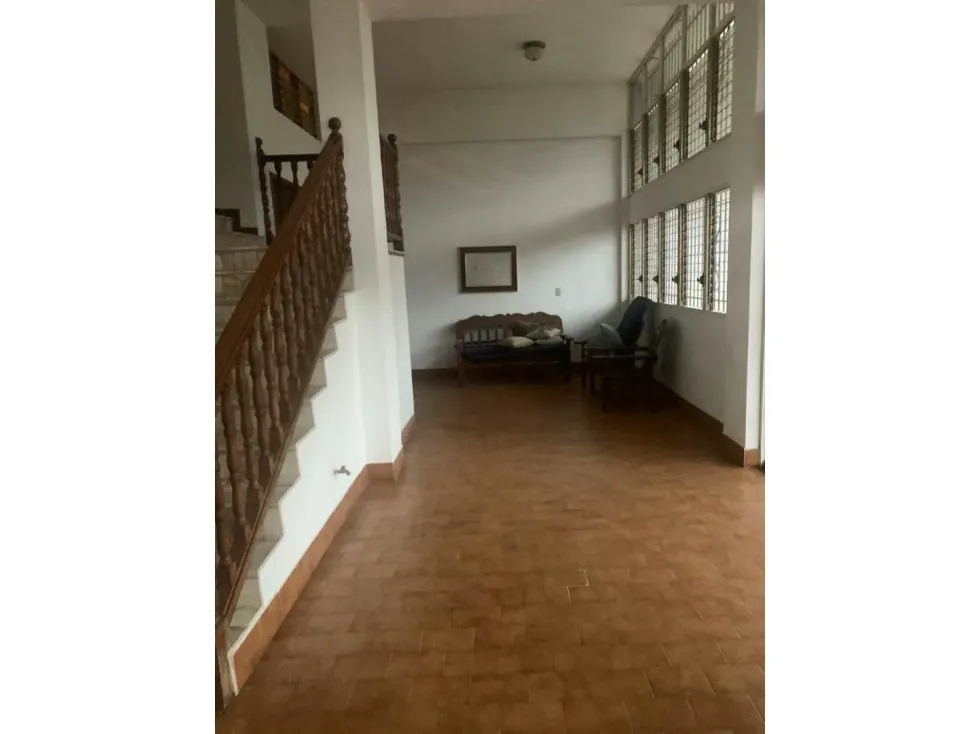 Vendo casa 600m2 4h/7b/4p Colinas de Bello Monte 8953 - 16