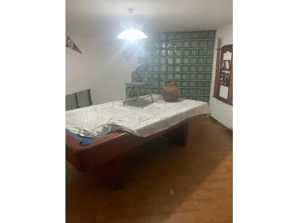 Vendo casa 600m2 4h/7b/4p Colinas de Bello Monte 8953 - 5