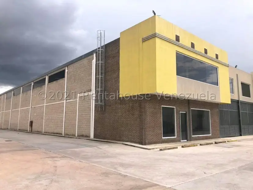Comercial (Galpon - Deposito) en Venta en Castillito, Carabobo