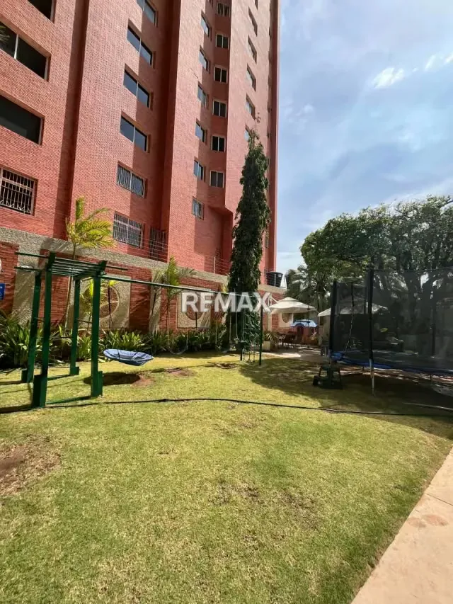 Apartamento en venta en Residencias Marco Polo - 2