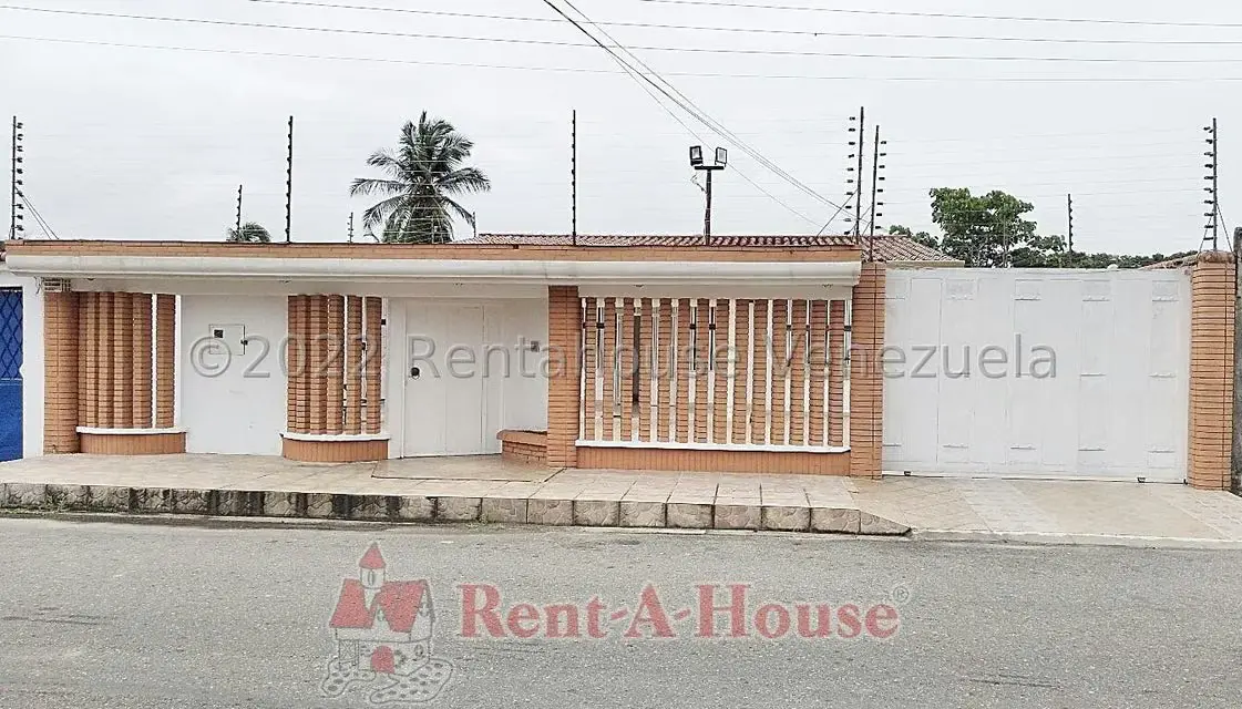 Casa (Contemporaneo) en Venta en Alto Barinas, Barinas
