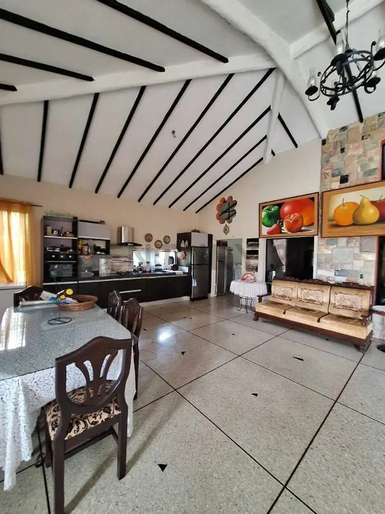 En Venta Casa en Safari Sector Casa Miel - 24