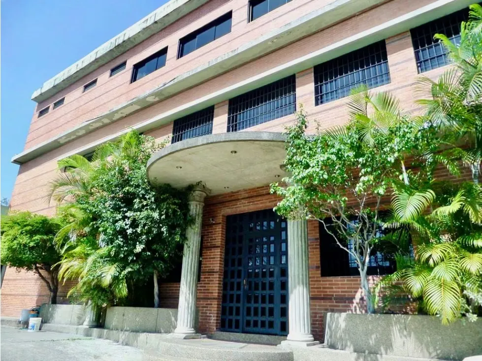 Se vende galpón 3.600m2 La Yaguara - 14