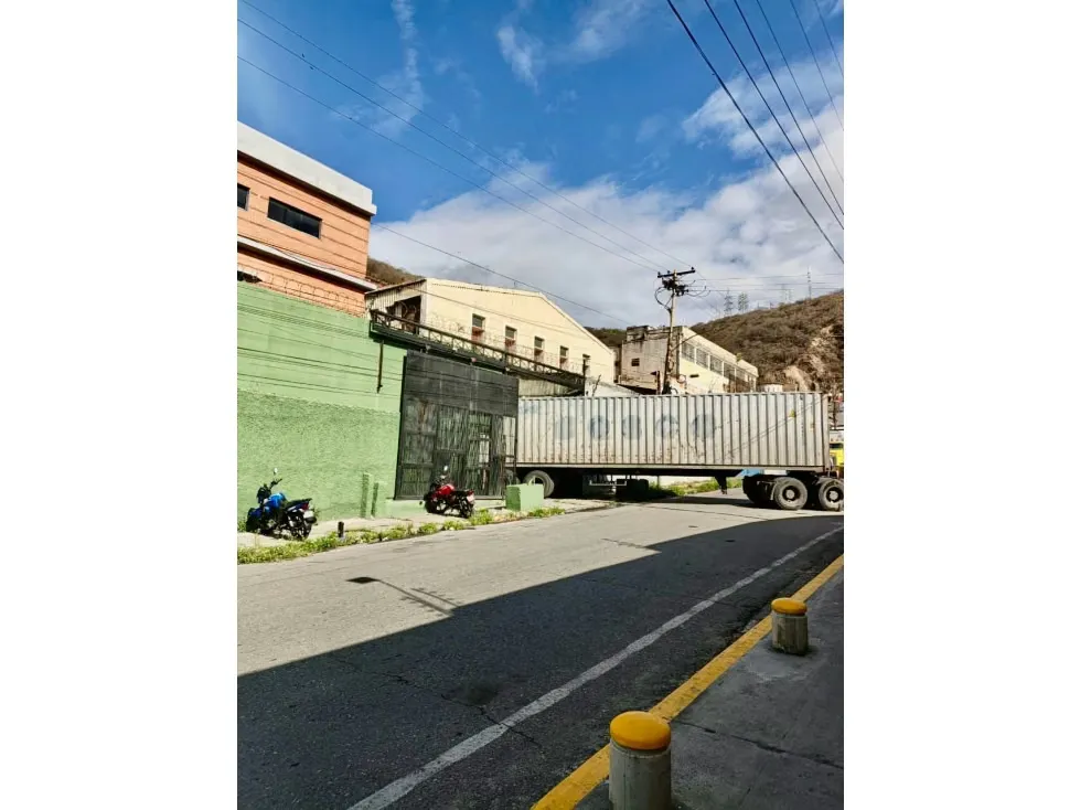 Se vende galpón 3.600m2 La Yaguara - 7