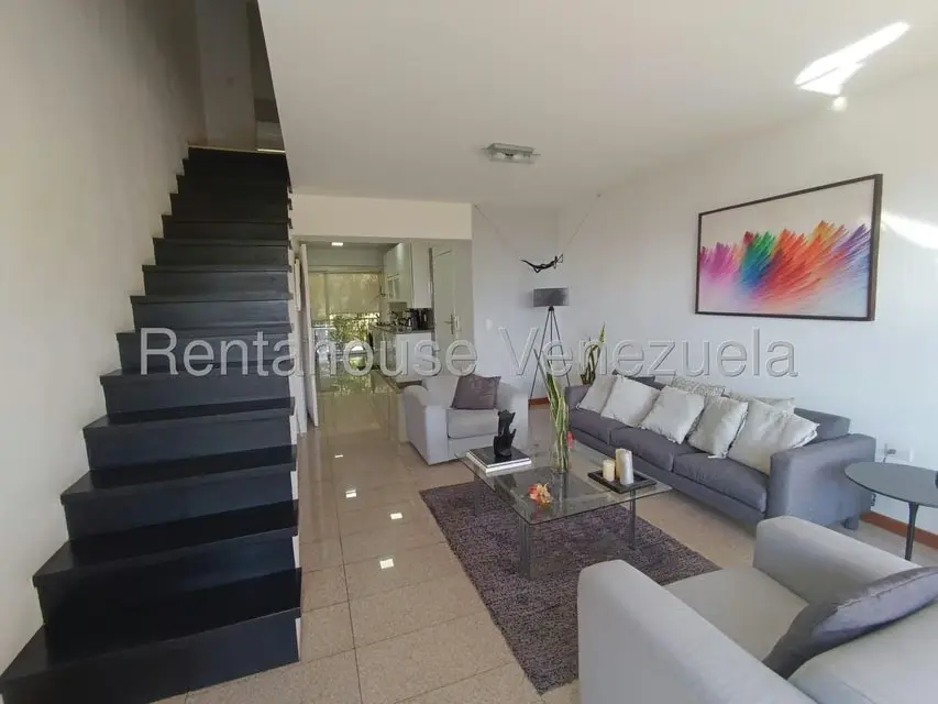 Apartamento (Duplex) en Venta en El Hatillo, Distrito Metropolitano