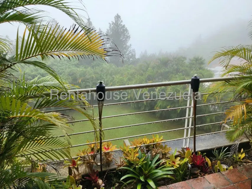 Apartamento (Duplex) en Venta en El Hatillo, Distrito Metropolitano - 17