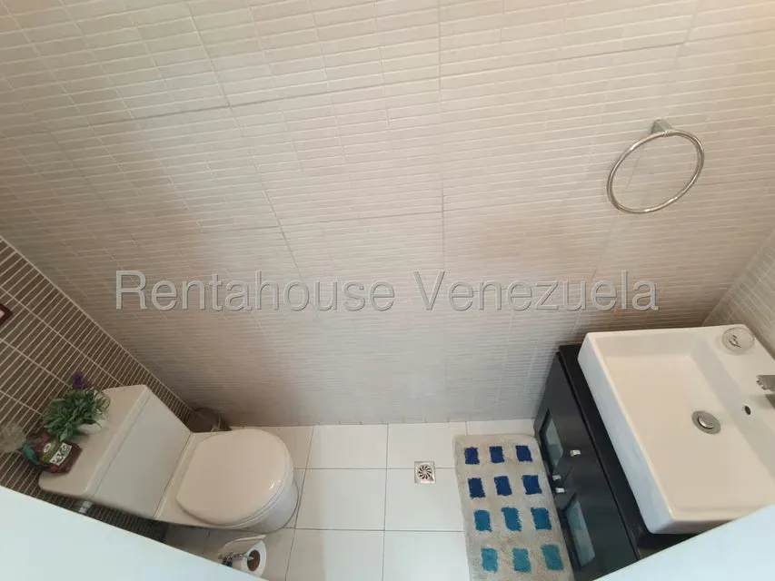 Apartamento (Duplex) en Venta en El Hatillo, Distrito Metropolitano - 9