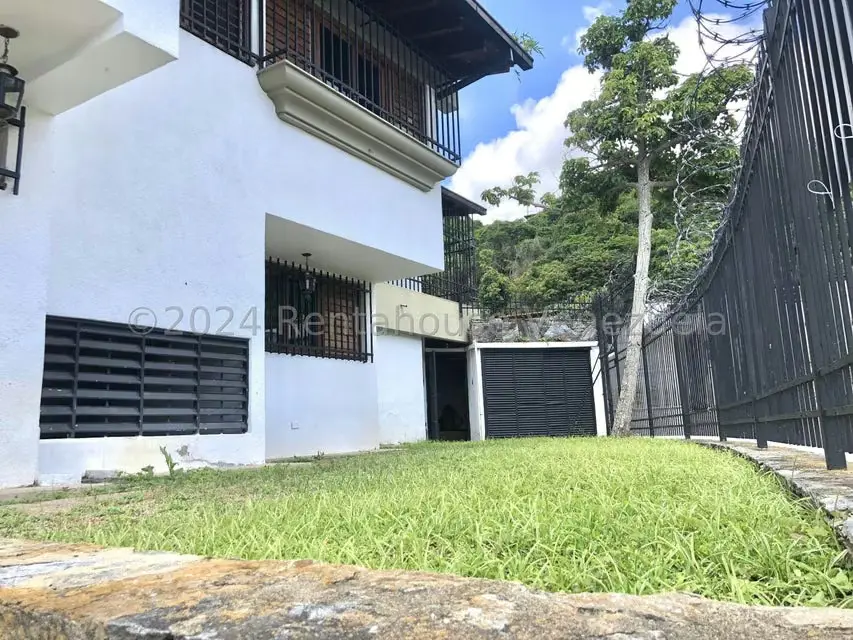 Casa (Multipes Niveles) en Venta en Cumbres de Curumo, Distrito Metropolitano - 29