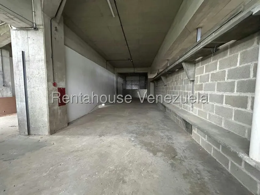 Local Comercial en Alquiler en Municipio Carrizal, Miranda - 17