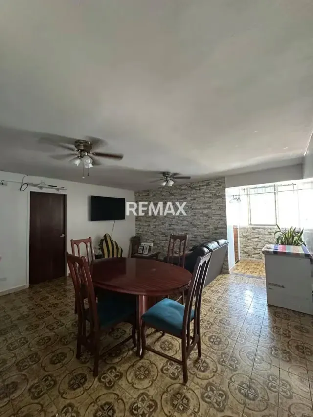 Hermoso Apartamento en venta en Residencias Gin-Ros, con una ubicación privilegiada en el casco central de Guatire. - 5