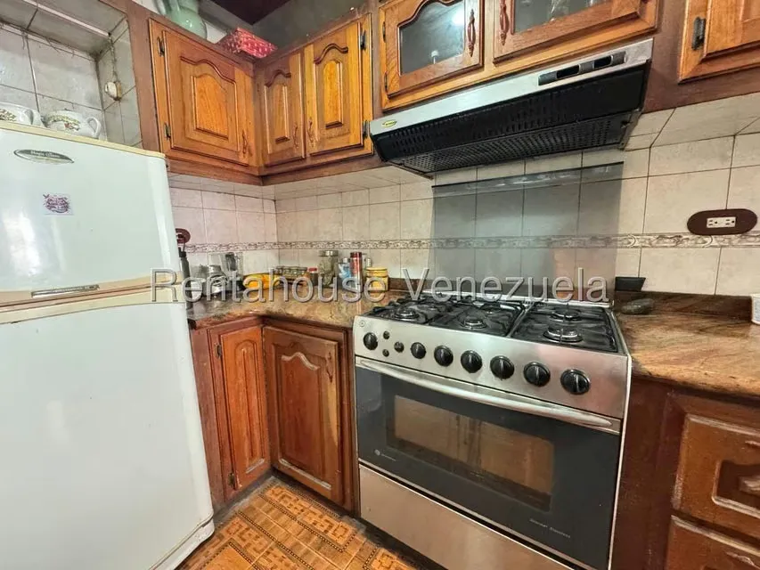 Apartamento (1 Nivel) en Venta en Parroquia La Candelaria, Distrito Metropolitano - 12