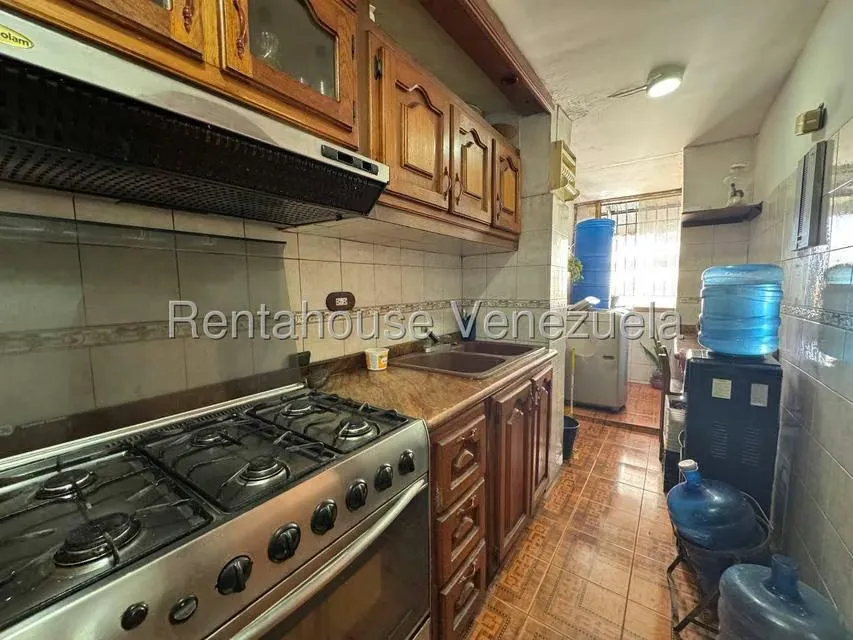 Apartamento (1 Nivel) en Venta en Parroquia La Candelaria, Distrito Metropolitano - 13