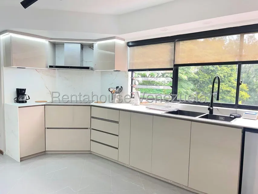 Apartamento (1 Nivel) en Venta en Alto Hatillo, Distrito Metropolitano - 21