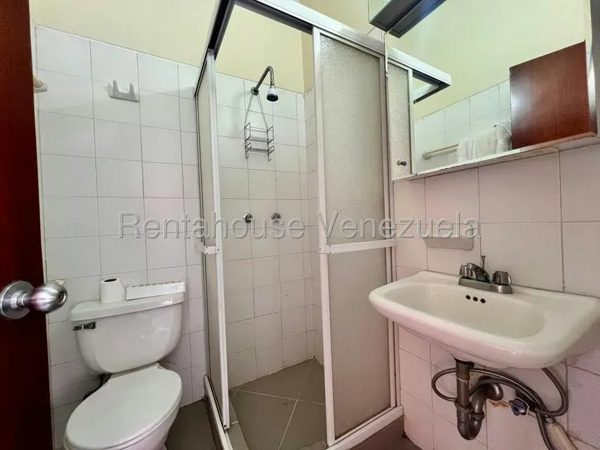Apartamento (1 Nivel) en Venta en Alto Hatillo, Distrito Metropolitano - 24