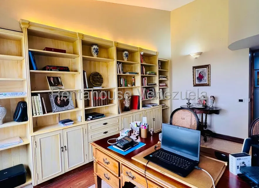 Apartamento (1 Nivel) en Venta en Alto Hatillo, Distrito Metropolitano - 30